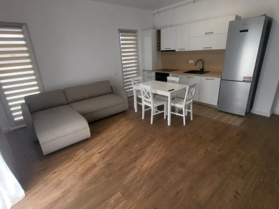 Apartament cu 2 camere, 48 mp, terasa de 25 mp, zona Eroilor