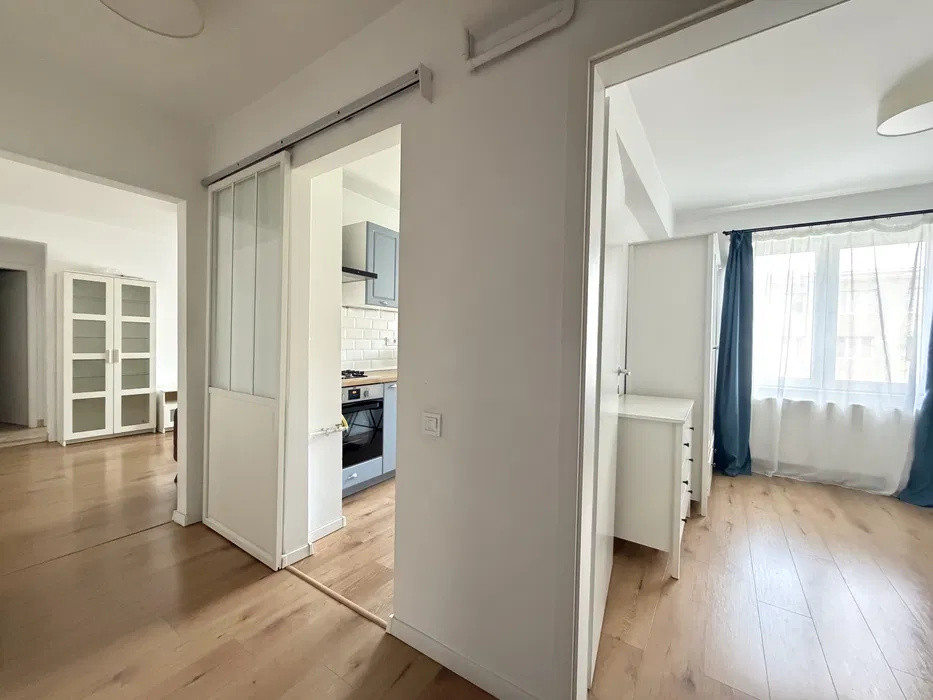 Apartament 3 camere, Modern, Zona Semicentrala, Horea