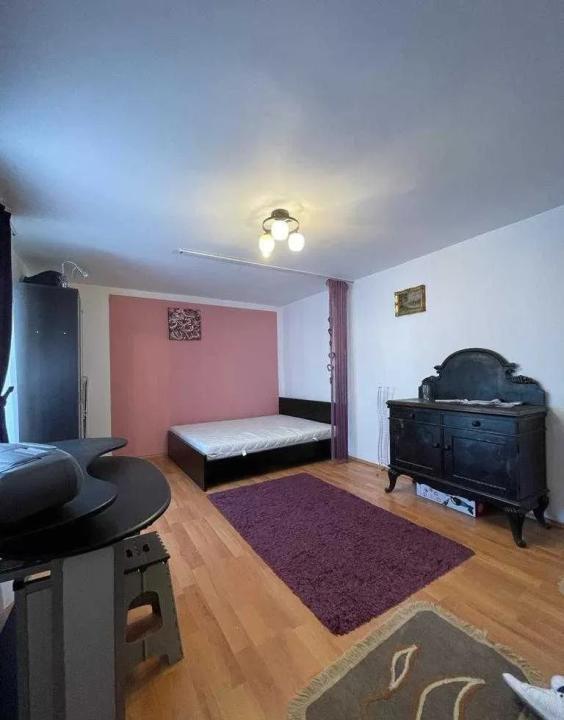 Oportunitate investitie, apartament 1 camera , strada Frunzisului