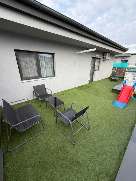 Apartament modern cu 3 camere, terasa de 36 mp, zona Eroilor