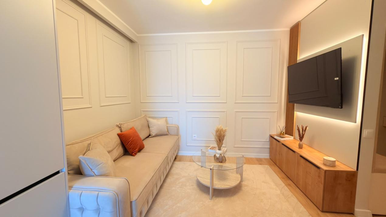 Apartament cu  3camere,etaj intermediar,parcare subterana,ultrafinisat