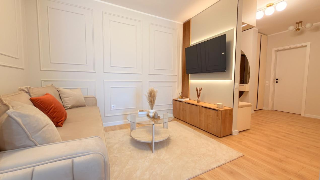 Apartament cu  3camere,etaj intermediar,parcare subterana,ultrafinisat