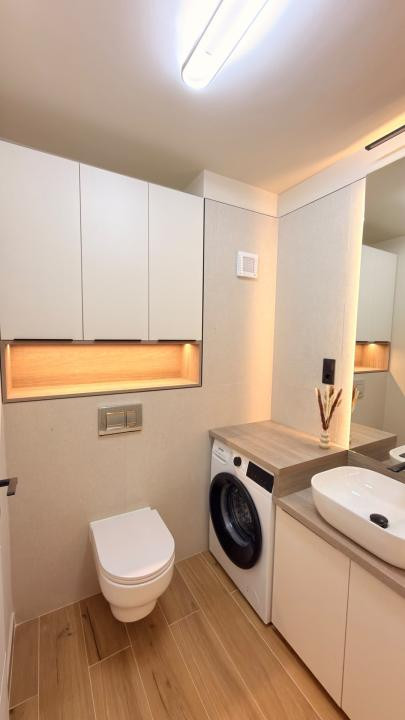 Apartament cu  3camere,etaj intermediar,parcare subterana,ultrafinisat