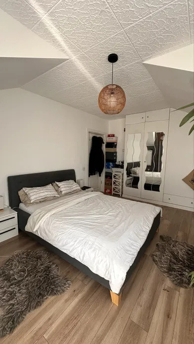 Apartament cu 2 camere, decomandat, balcon, zona JYSK