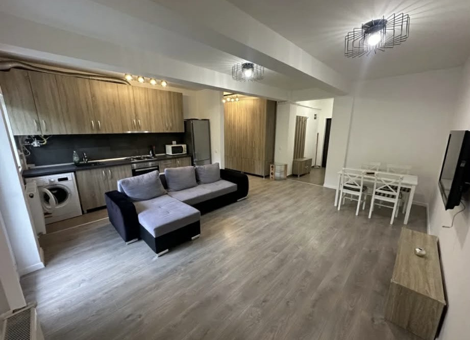 Apartament cu 2 camere si parcare inclusa, zona Vivo