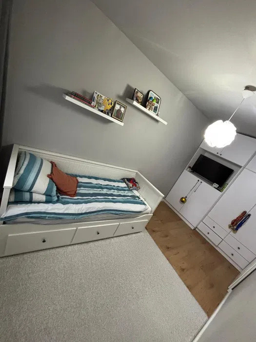 Apartament finisat modern, etaj intermediar, zona McDonald s, Manastur