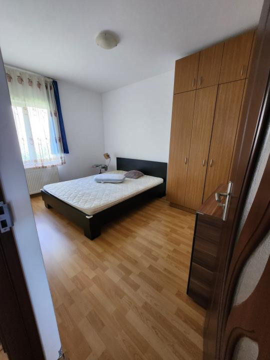 Inchiriere Apartament 3 camere ,zona Eroilor
