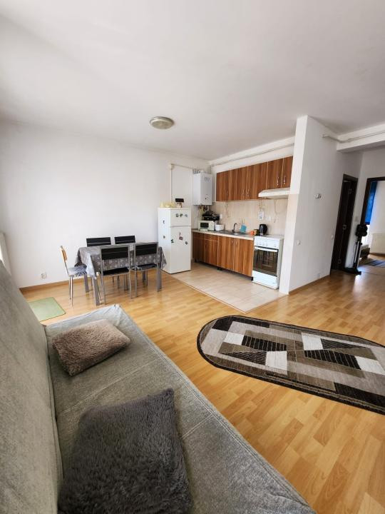 Inchiriere Apartament 3 camere ,zona Eroilor
