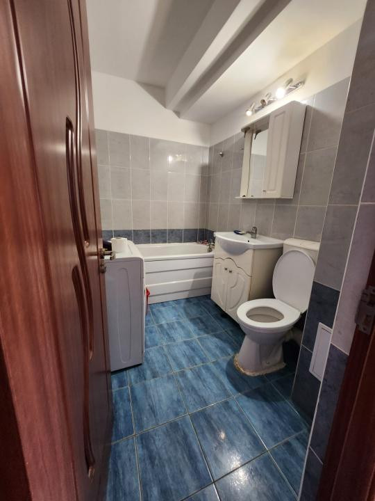 Inchiriere Apartament 3 camere ,zona Eroilor
