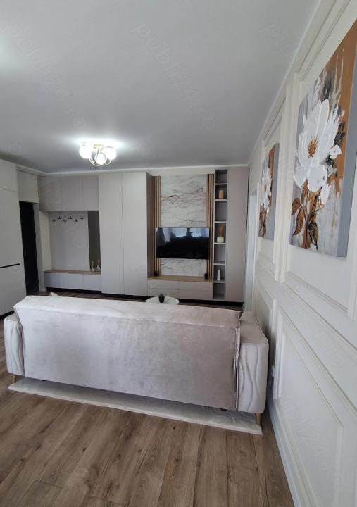 Apartament de vanzare, 2 camere, 40,05 mp, parcare cu CF, etaj Intermediar