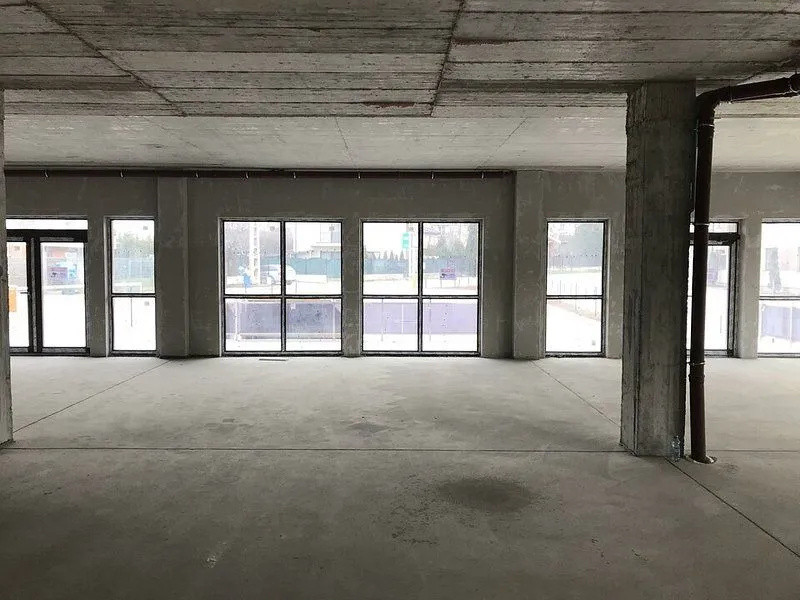 De Inchiriat! Spatiu comercial, 125 mp, Parcul Poligon, Floresti