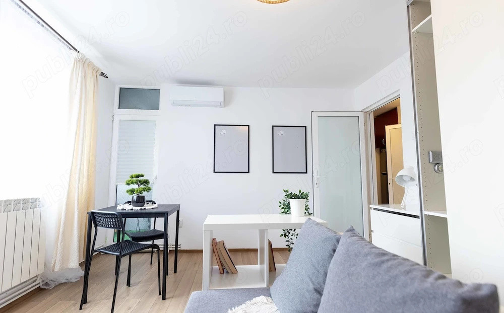 Apaartament de vanzare, 2 camere decomandat, Zona Big