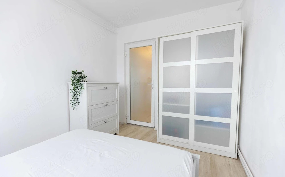 Apaartament de vanzare, 2 camere decomandat, Zona Big