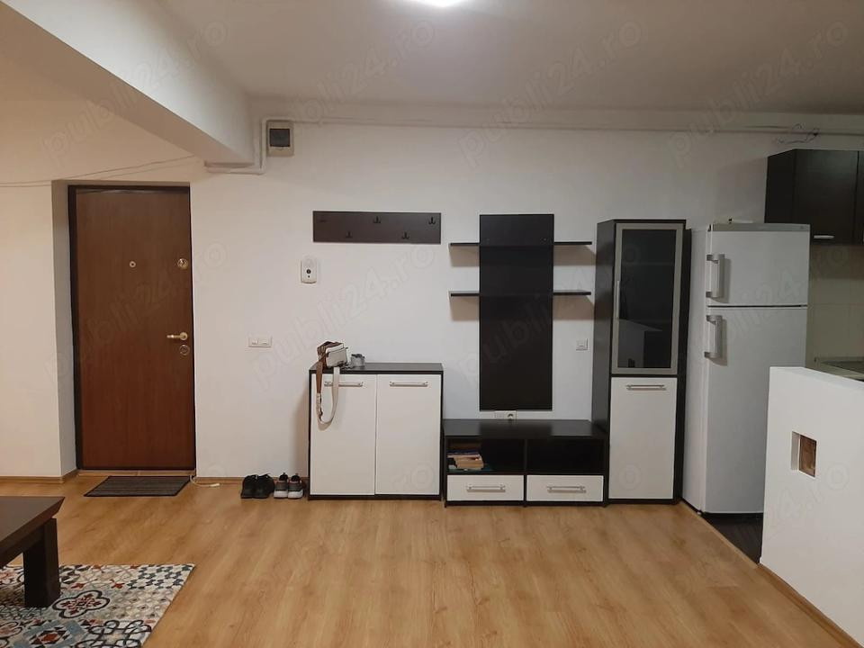 Apartament spatios cu 2 camere, 66,7 mp, parcare, zona Florilor