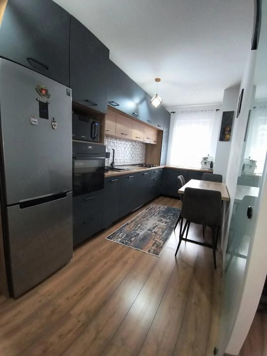Apartament decomamdat, parcare subterana, zona Parcului Poligon