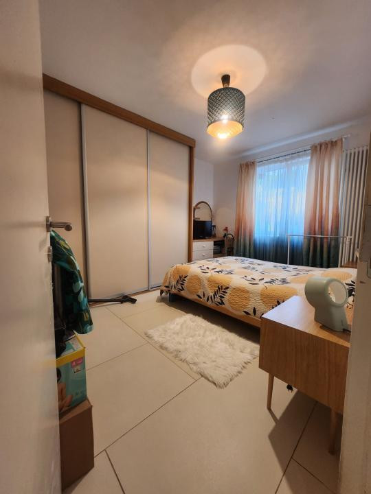 Apartament cu 2 camere,terasa  si gradina,zona Teilor