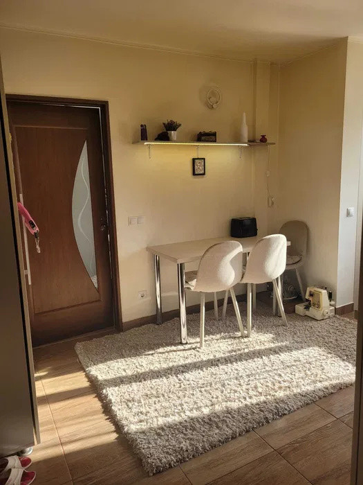 Apartament 2 camere, 52 mp, etajul 2, zona Casa Vikingilor Grigorescu