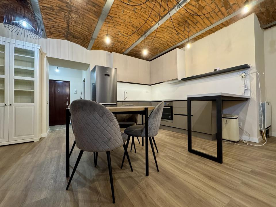 Apartament recent renovat, la cheie, 2 camere, 55 mp, zona UMF
