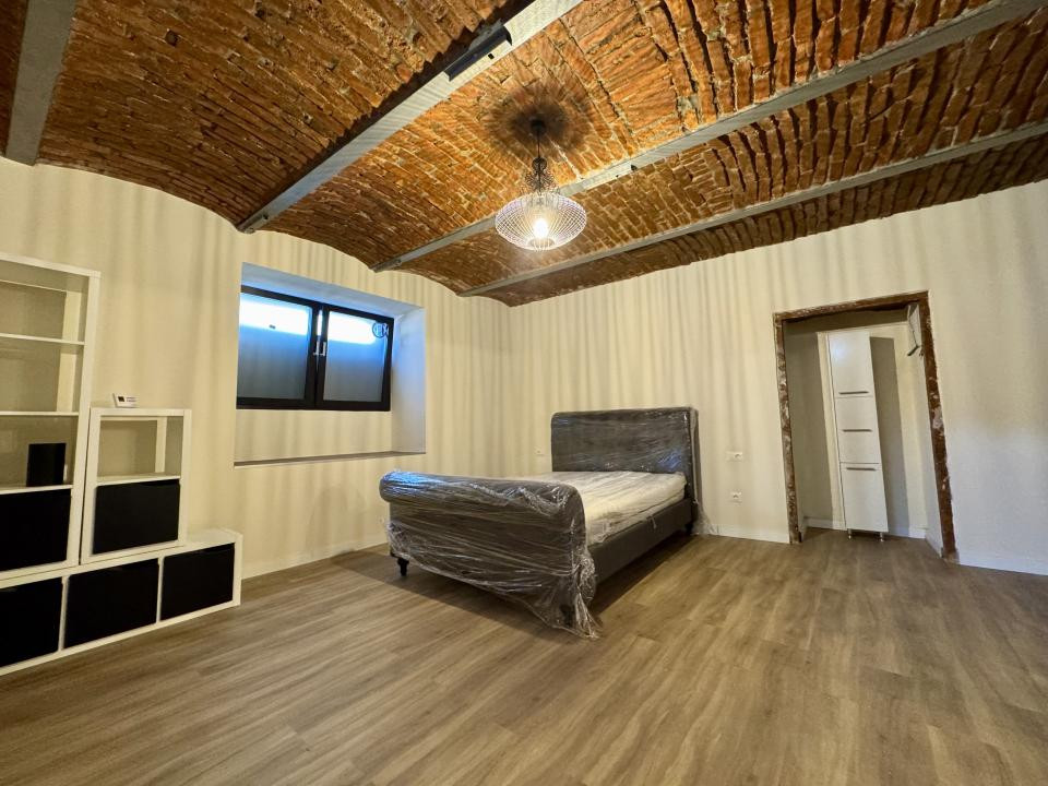 Apartament recent renovat, la cheie, 2 camere, 55 mp, zona UMF