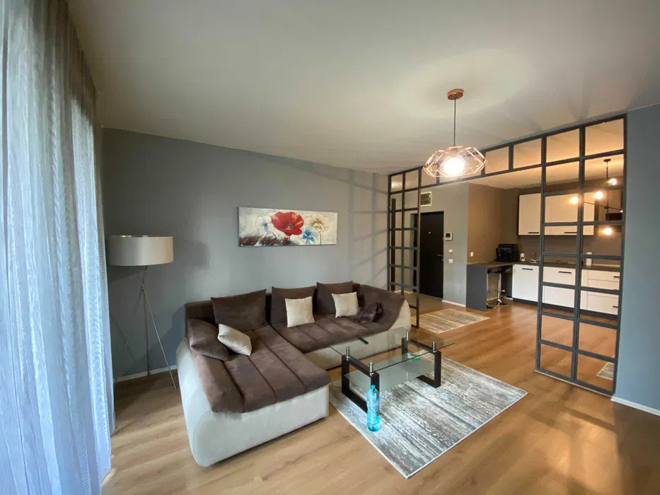Apartament 3 camere, 80 mp, loc de parcare, Riviera Residence