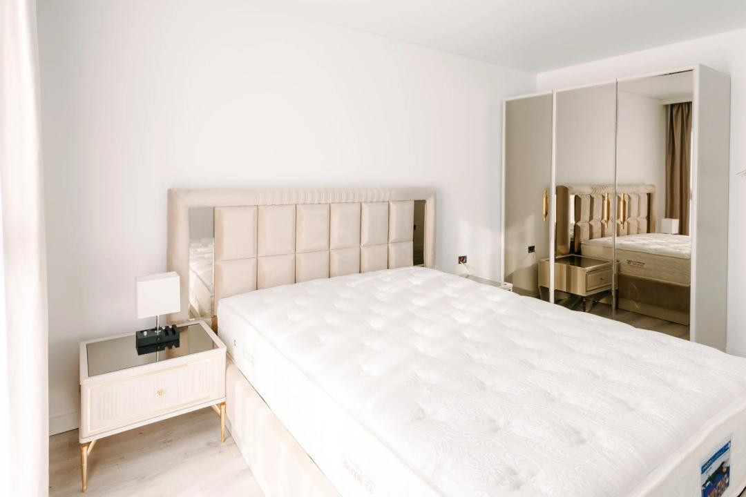 Apartament 3 camere, prima închiriere, parcare subterană, zona Frunzisului