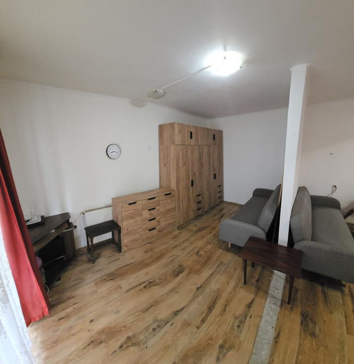Apartament cu o camera, 39,41 mp, balcon, zona Florilor
