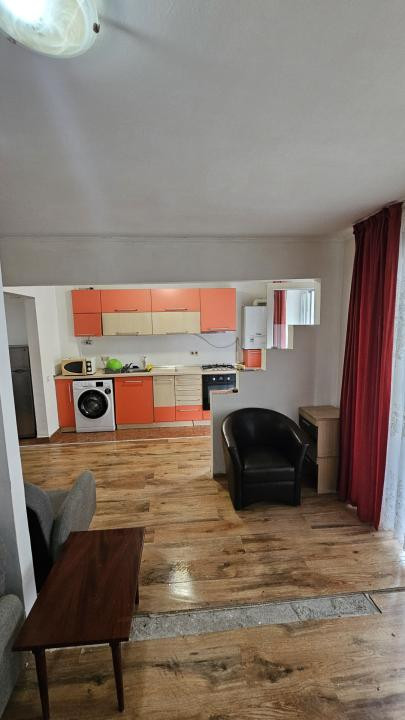 Apartament cu o camera, 39,41 mp, balcon, zona Florilor