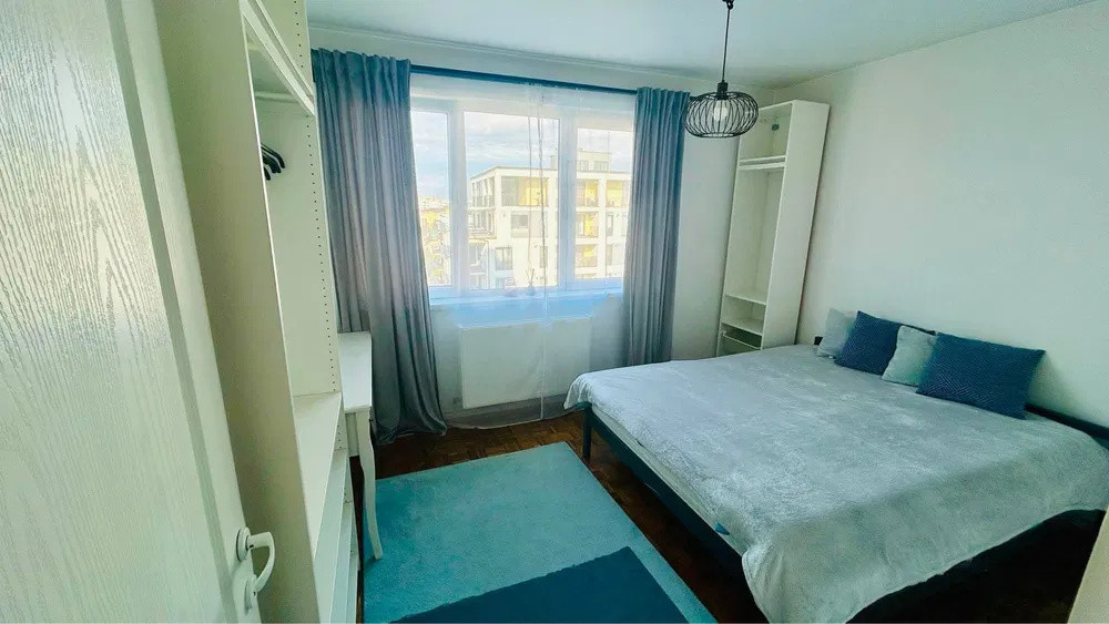 Apartament 2 camere, 56 mp, loc de parcare, zona Semicentrala