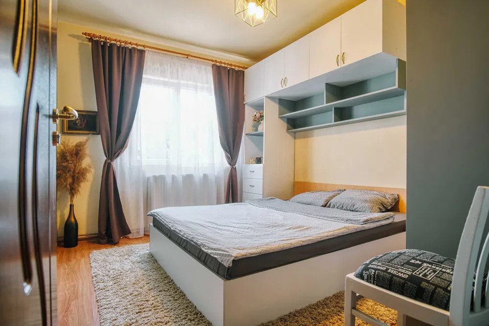 Apartament 4 camere decomandate - 80 mp - 2 băi - Mănăștur
