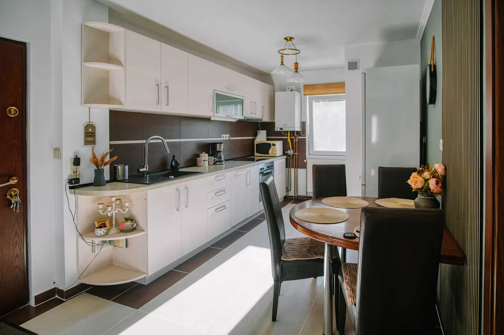 Apartament 4 camere decomandate - 80 mp - 2 băi - Mănăștur