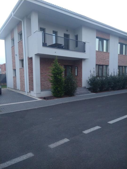 Casa tip Duplex,4 camere, 120 mp, Zona Avram Iancu