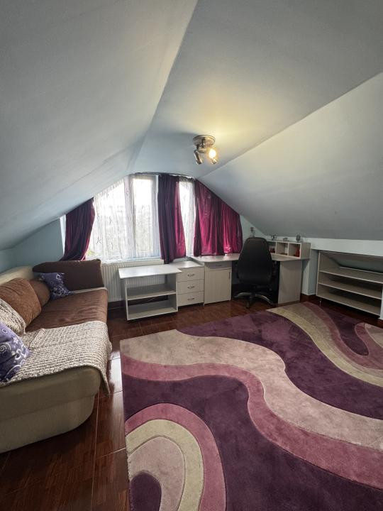 De Inchiriat! Apartament de 5 camere, 3 bai,terasa, garaj,Zona Zorilor