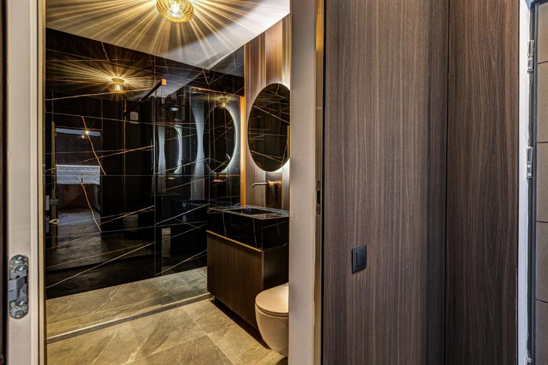 Apartament de 2 camere , 54  mp, Modern , Eroilor