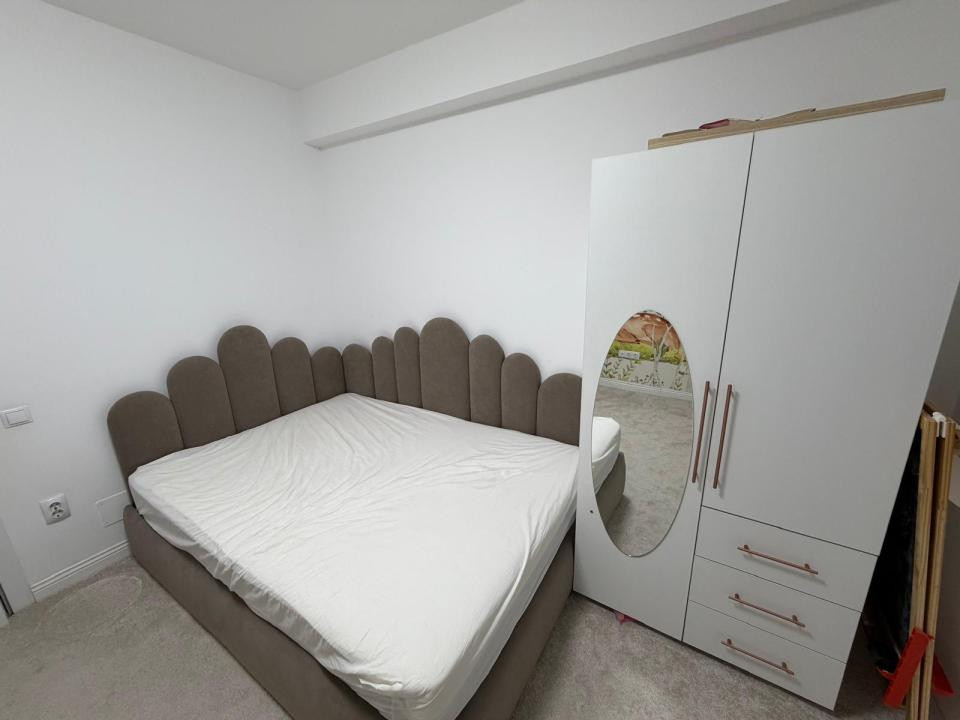 Apartament cu 3 camere, 80 mp, gradina , zona Parcului Poligon