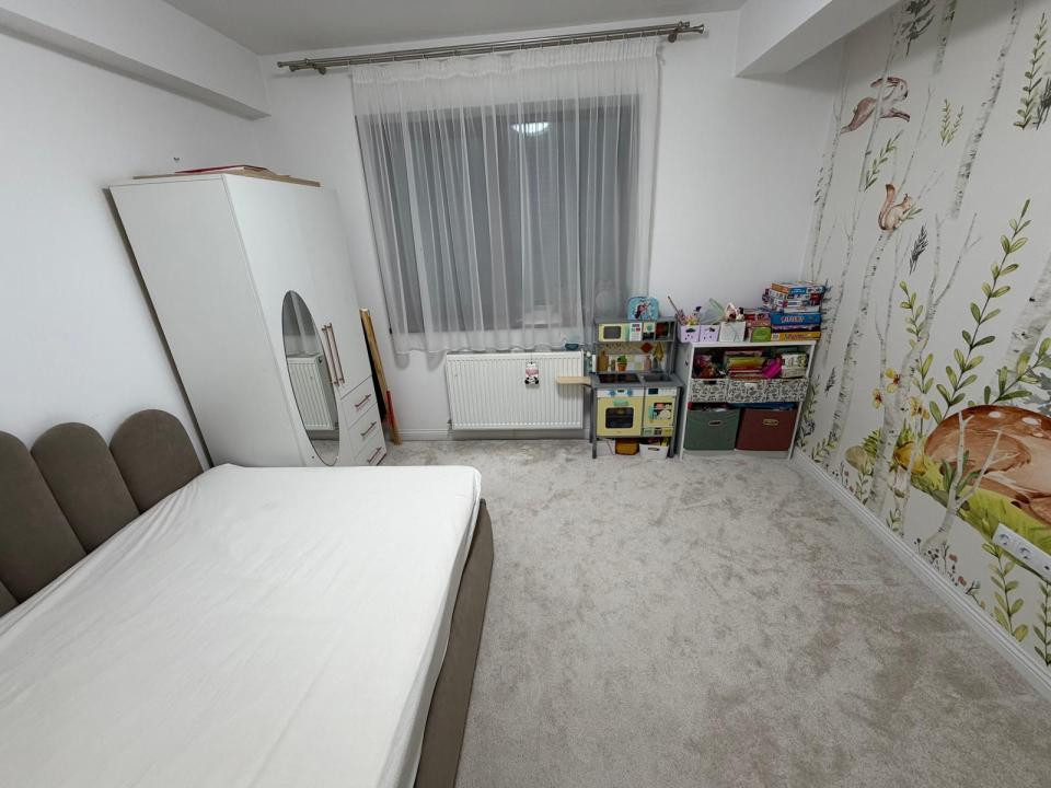 Apartament cu 3 camere, 80 mp, gradina , zona Parcului Poligon