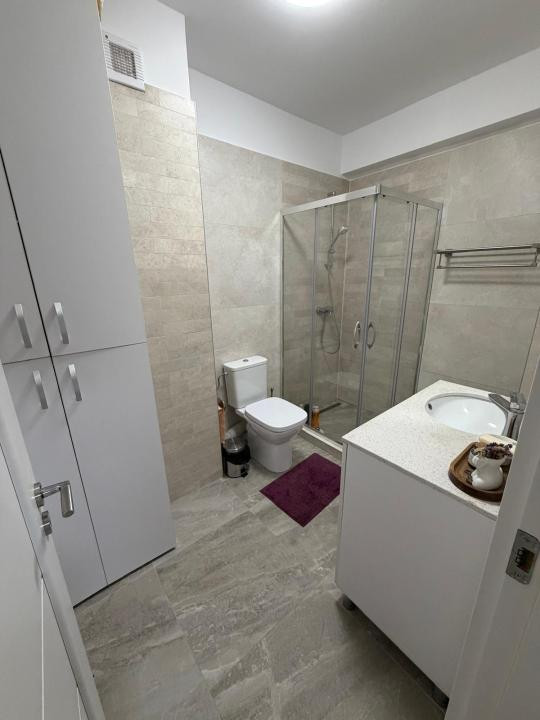 Apartament cu 3 camere, 80 mp, gradina , zona Parcului Poligon