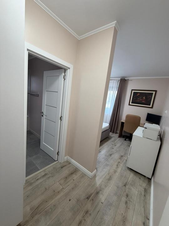 Apartament cu 3 camere, 80 mp, gradina , zona Parcului Poligon