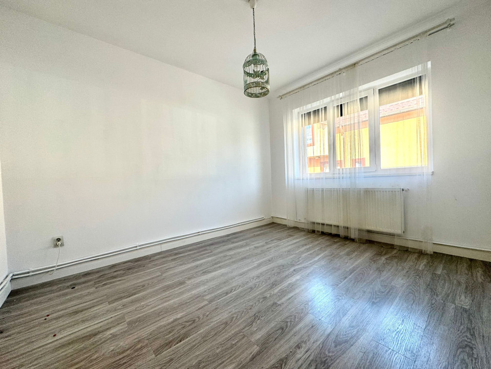 Apartament la casă, 119 mp utili, ultrafinisat, zona Auchan Iris