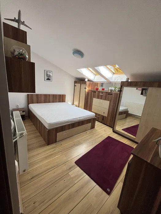 Apartament decomandat, parcare, zona JYSK Floresti