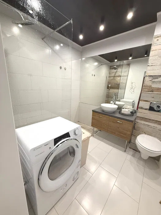 Apartament finisat modern, parcare, zona JYSK Floresti