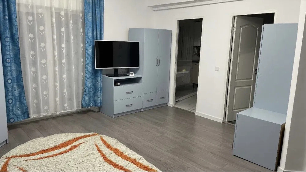 Apartament cu o camera, ideal pt investitie, zona Muzeul Apei
