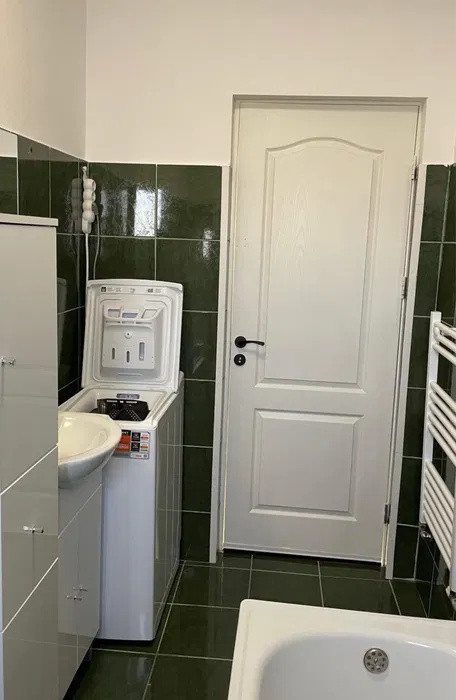Apartament cu o camera, ideal pt investitie, zona Muzeul Apei