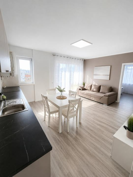 Apartament cu  3 camere,parcare subterană,zona Vivo ( Avram Iancu ) 