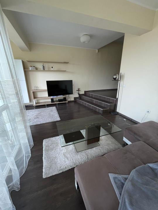 Apartament 3 camere decomandate, 80 mp, 2 terase, zona Grand Hotel Italia