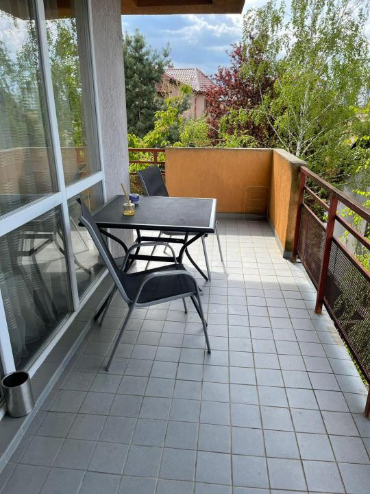 Apartament 3 camere decomandate, 80 mp, 2 terase, zona Grand Hotel Italia