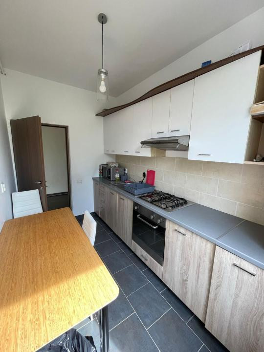 Apartament 3 camere decomandate, 80 mp, 2 terase, zona Grand Hotel Italia