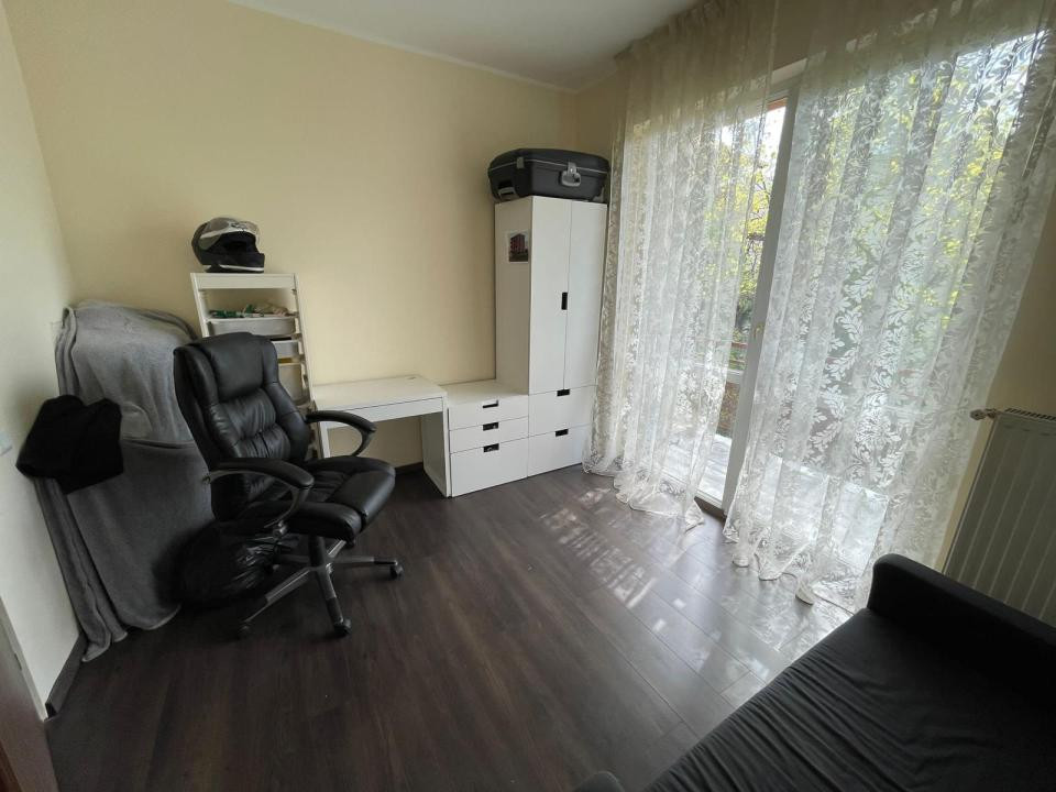 Apartament 3 camere decomandate, 80 mp, 2 terase, zona Grand Hotel Italia