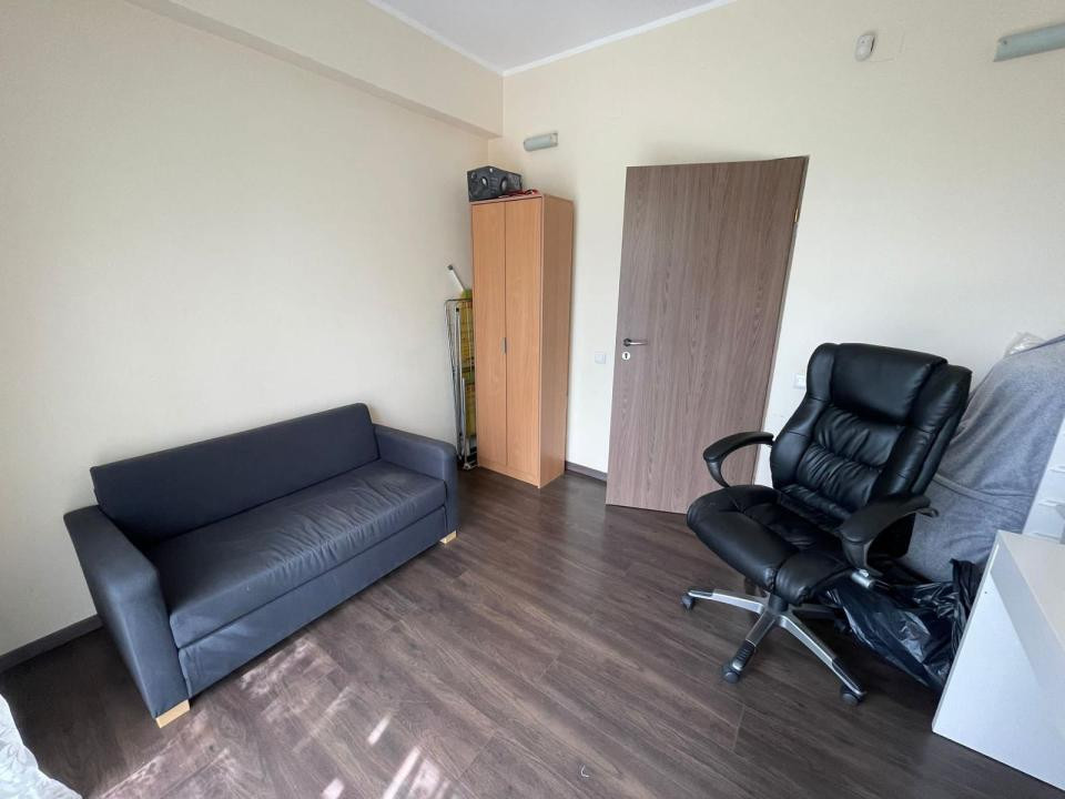 Apartament 3 camere decomandate, 80 mp, 2 terase, zona Grand Hotel Italia