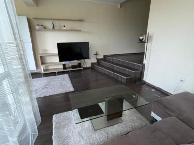 Apartament 3 camere decomandate, 80 mp, 2 terase, zona Grand Hotel Italia
