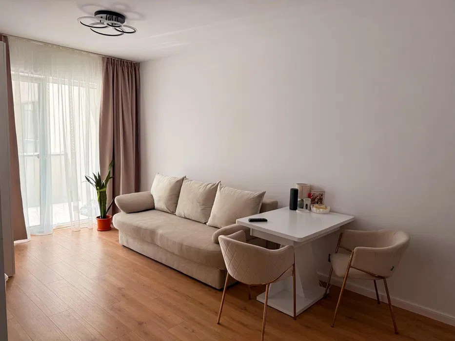 Apartament modern  2 camere, semidecomandate, 40 mp, parcare subterana, Bulgaria